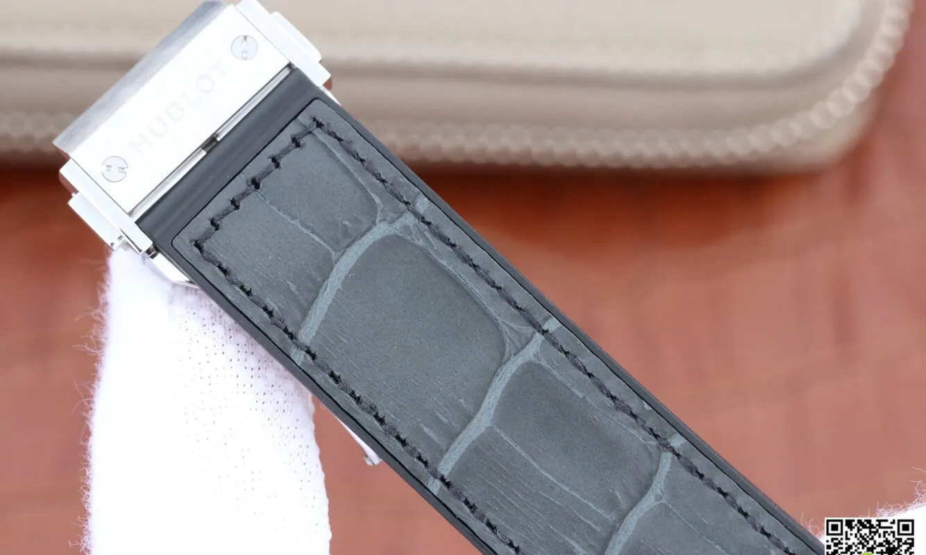 Hublot Classic Fusion 511.NX.7071.LR JJ Factory 1:1 Best Edition Replica Watch Leather Strap